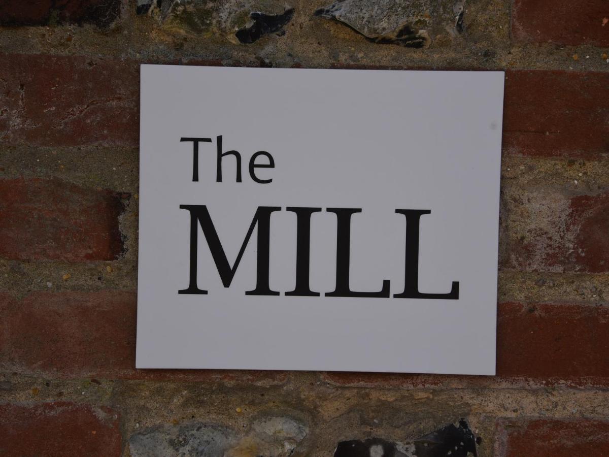 Bed and Breakfast The Mill Тетфорд Экстерьер фото
